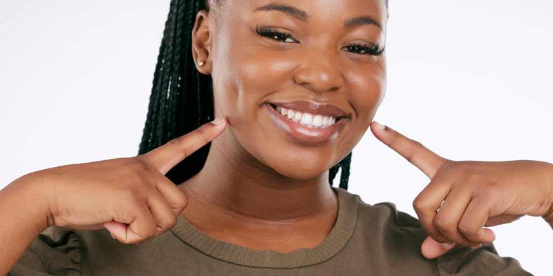 Preenchimento da Maçã do Rosto: Realce e Sustentação Facial Eficaz